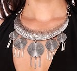 Metal Medallion Costume Necklace - SILVER