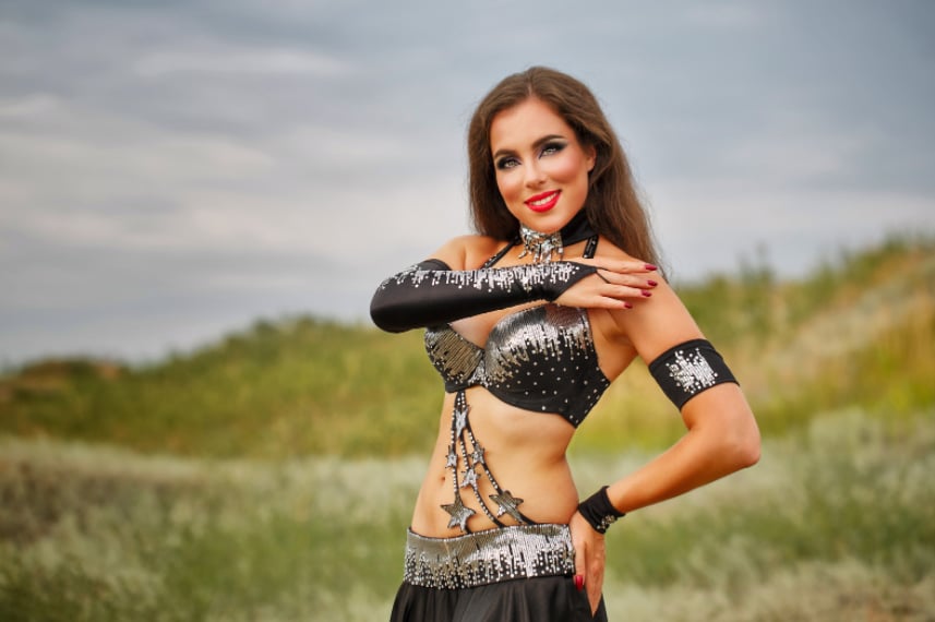 Discovering Individuality Through the Bellydance Lifestyle